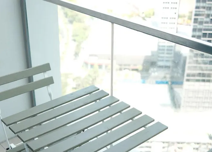 C'avenue Uptown Parksuites Bgc Manila