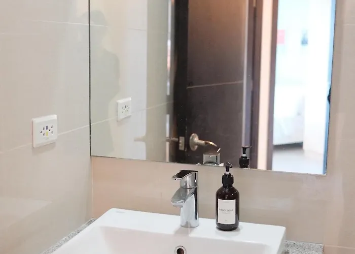 C'avenue Uptown Parksuites Bgc *