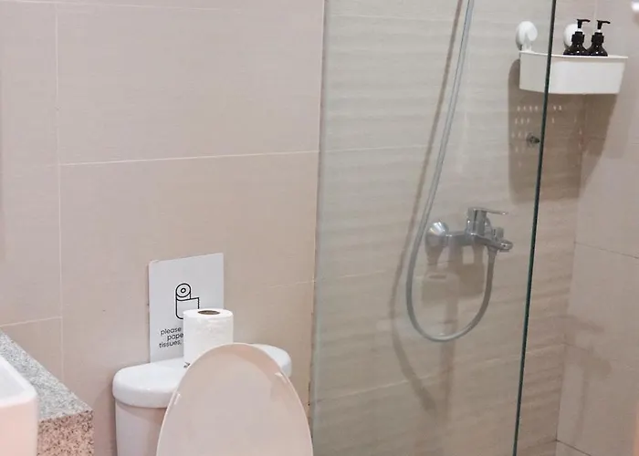C'avenue Uptown Parksuites Bgc